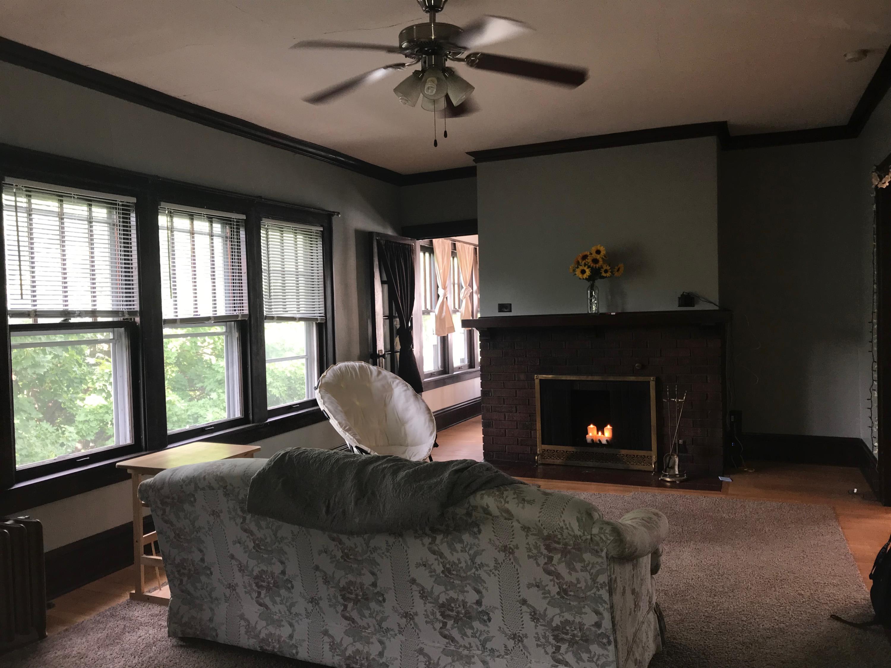 1008 1/2 3rd Avenue – photo 1
