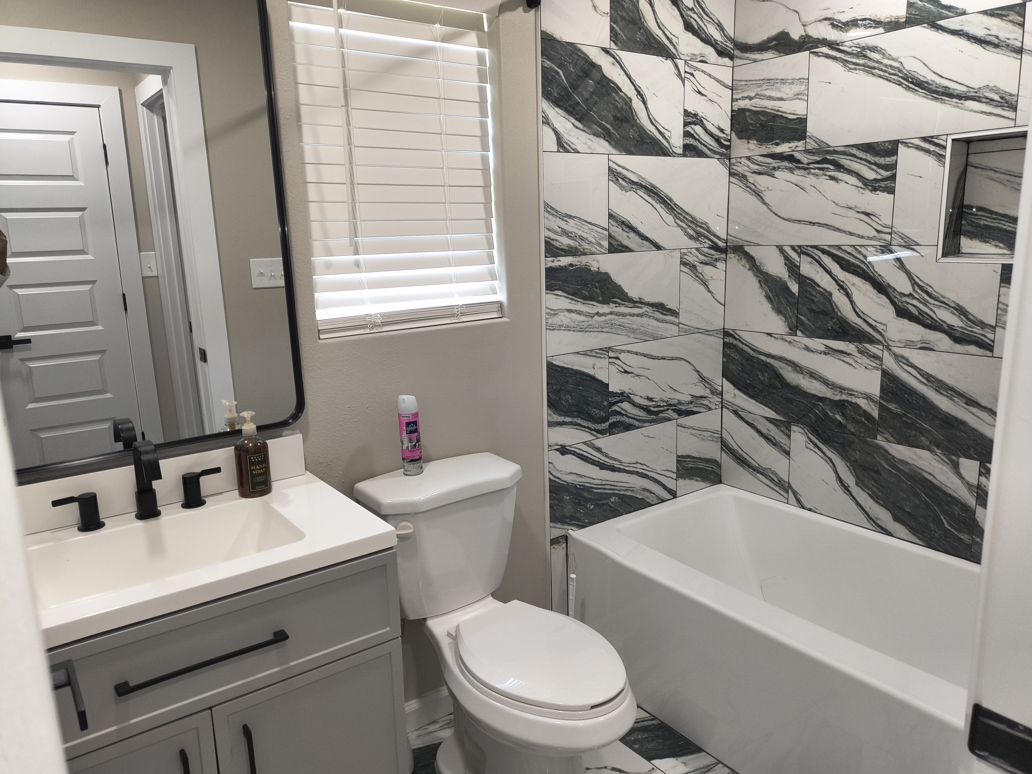 8111 Wilkens Lane – photo 5
