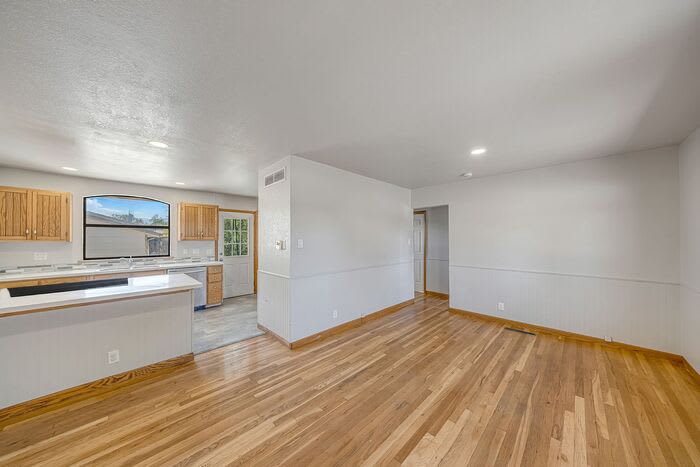 1350 North 17Th Street – photo 2