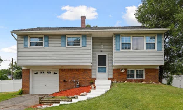 101 Crest Avenue – photo 1