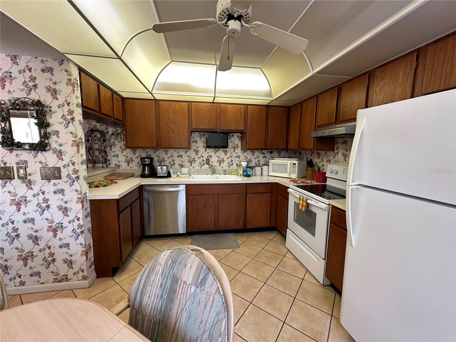 1647 BROOKHOUSE Court – photo 2