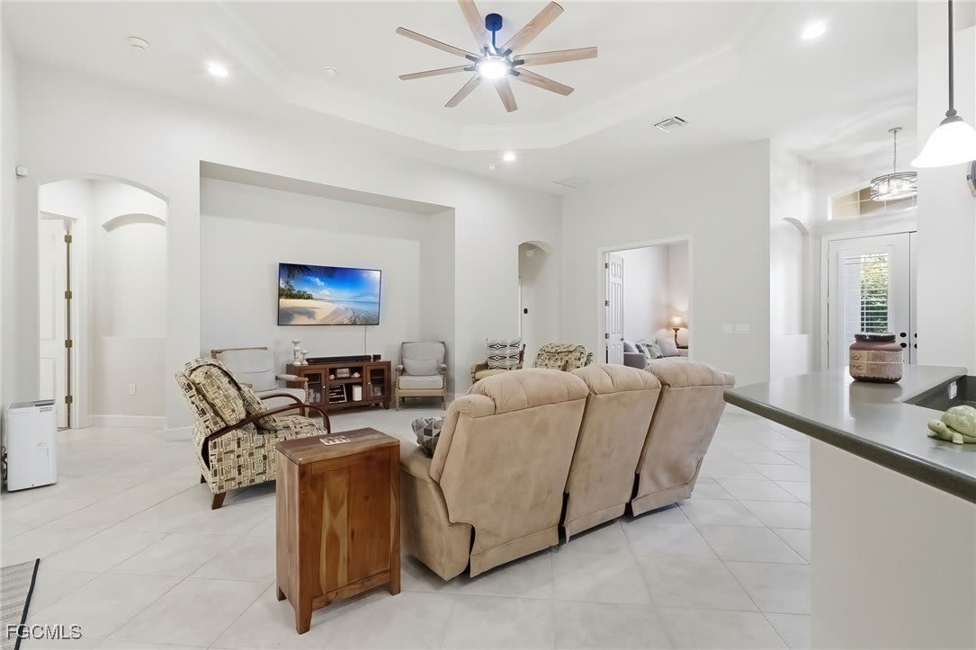 11225 Lithgow Lane – photo 5