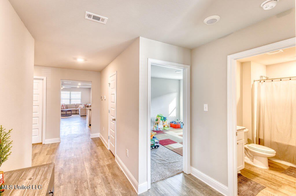 6476 Eastland Circle – photo 4