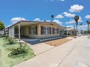 1275 W Johnston Ave – photo 1