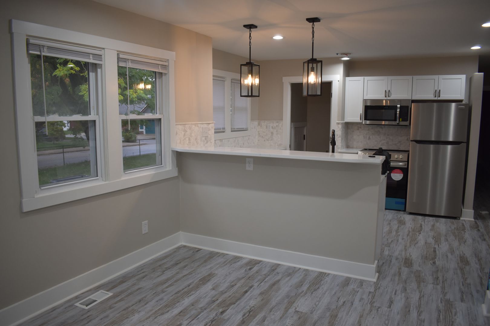 2406 North Talbott Street – photo 4