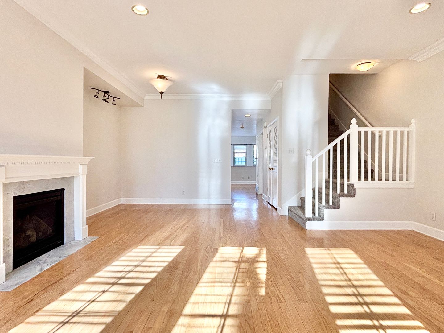 Beautiful & Private Millcreek Townhome! – photo 5