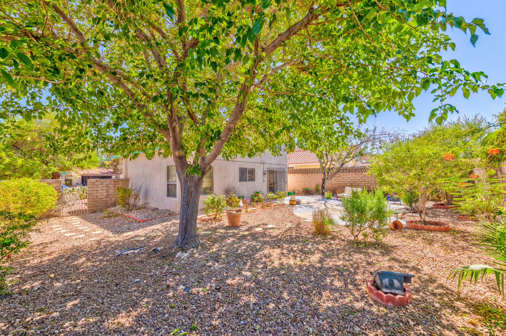 7686 Selby Court, Las Vegas, Nevada 89147 – photo 4