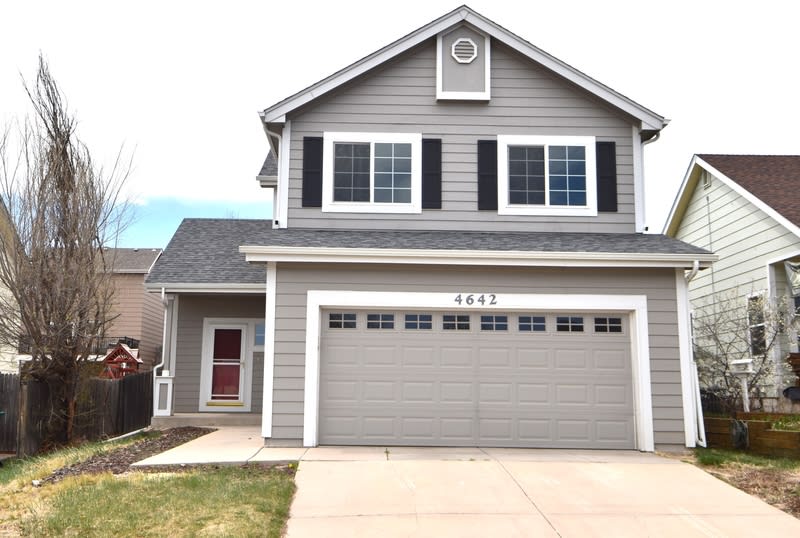 4642 Bittercreek Drive – photo 2