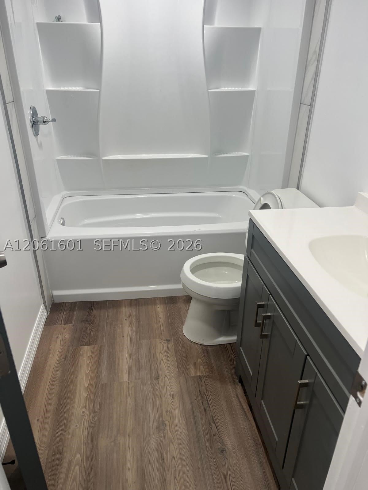 13111 SW 9th St – photo 3