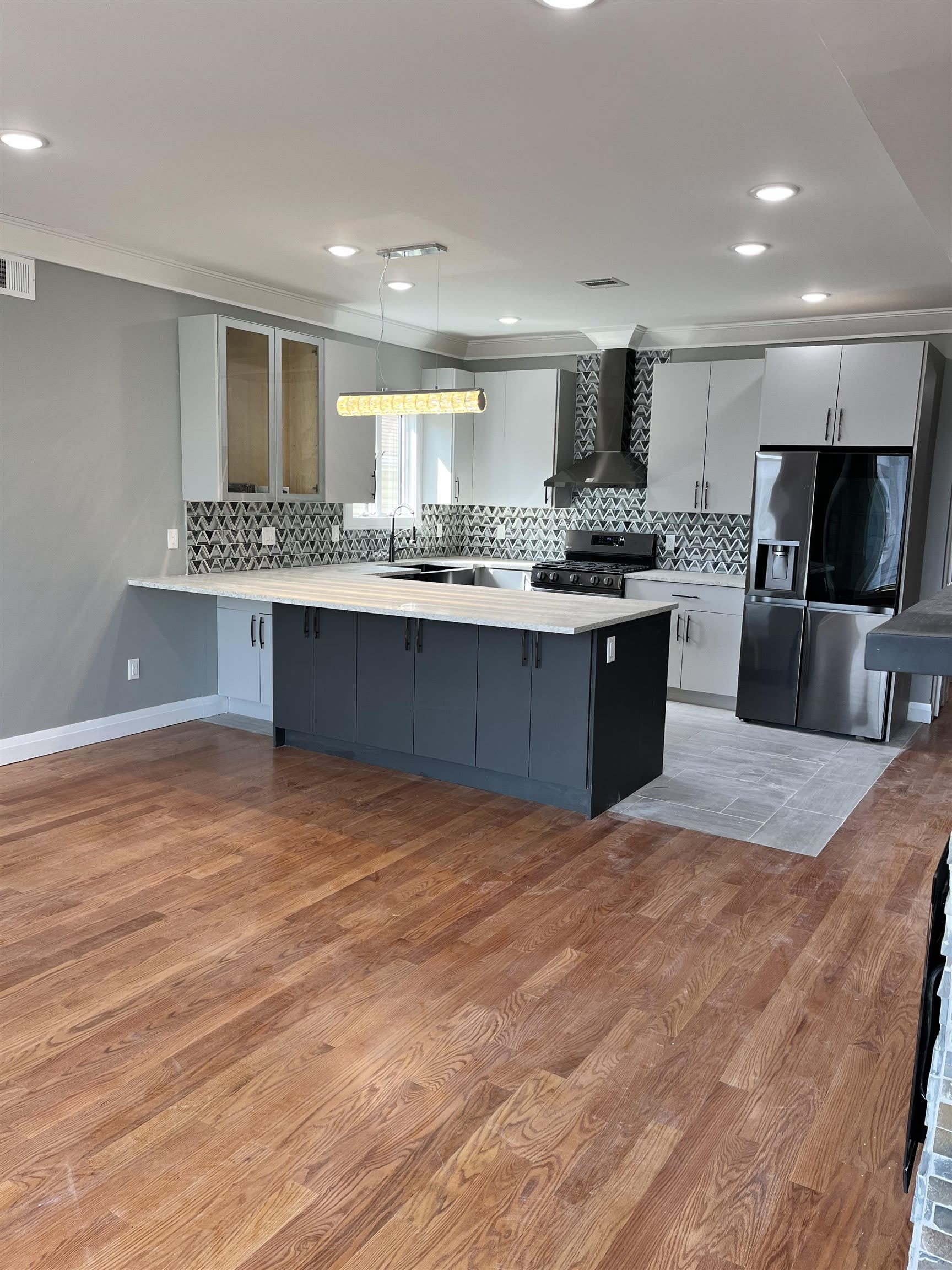 29 Wallis Ave – photo 1
