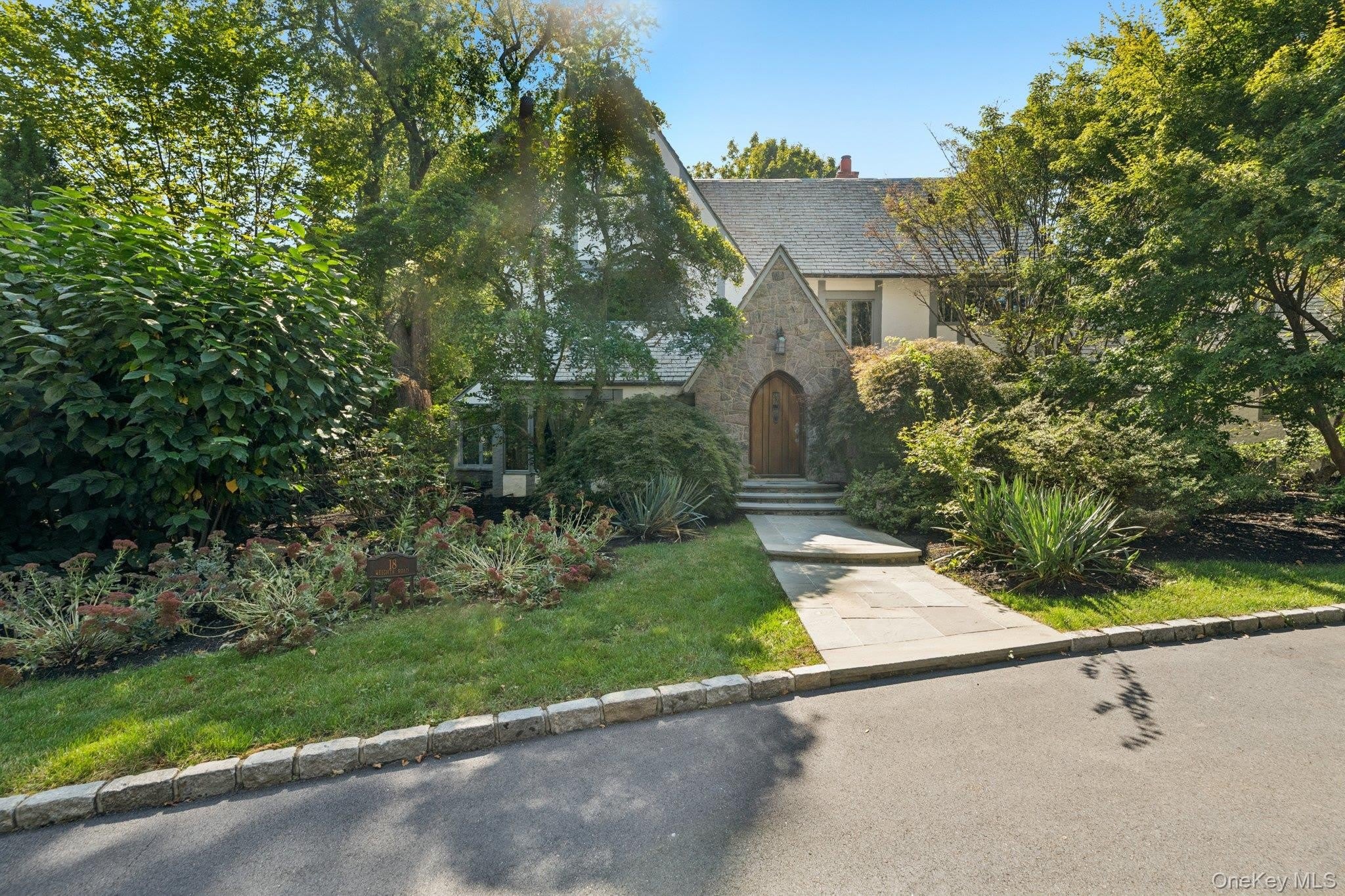 18 Heights Road – photo 4