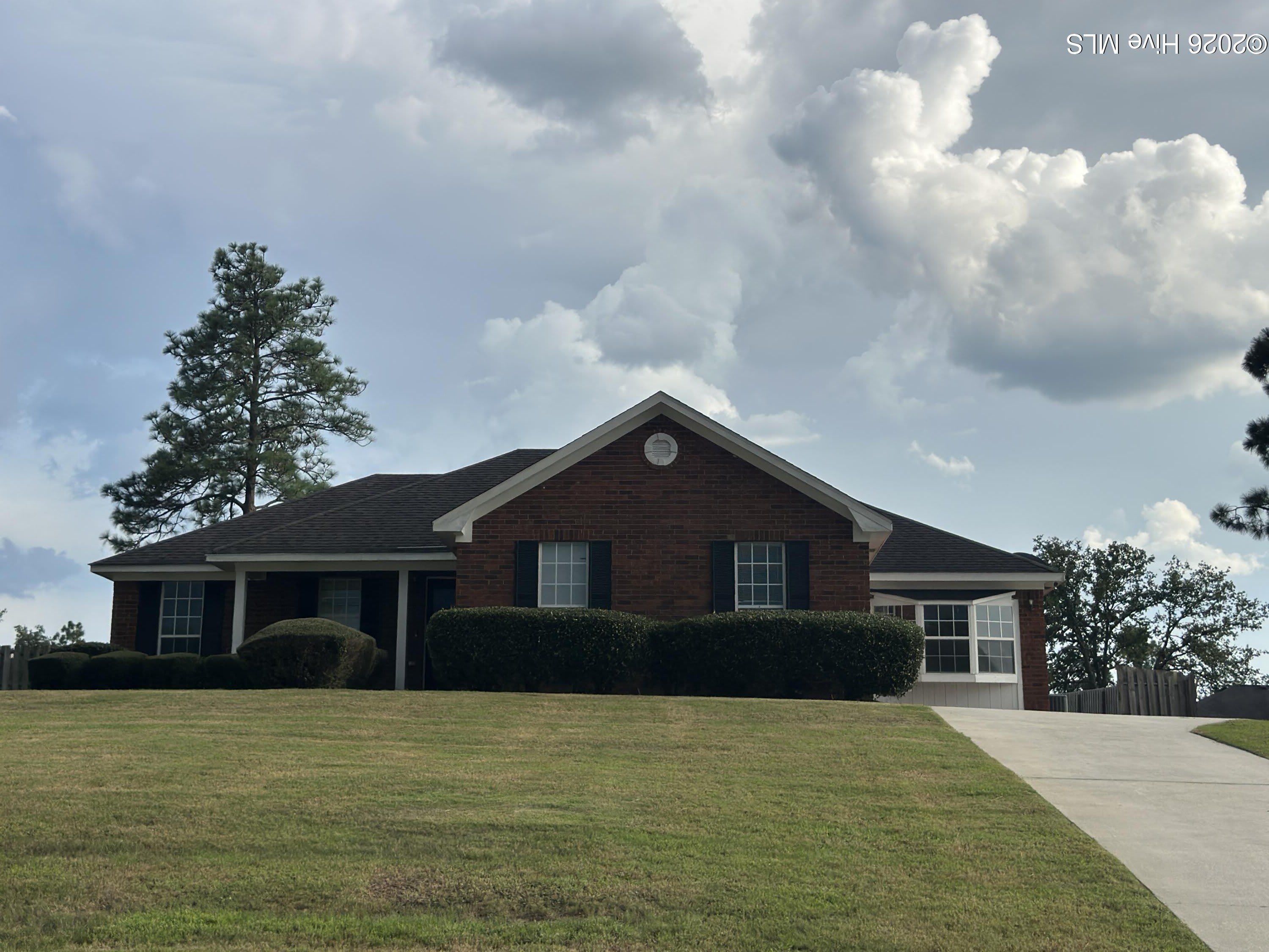 2606 Clarkston Court – photo 1