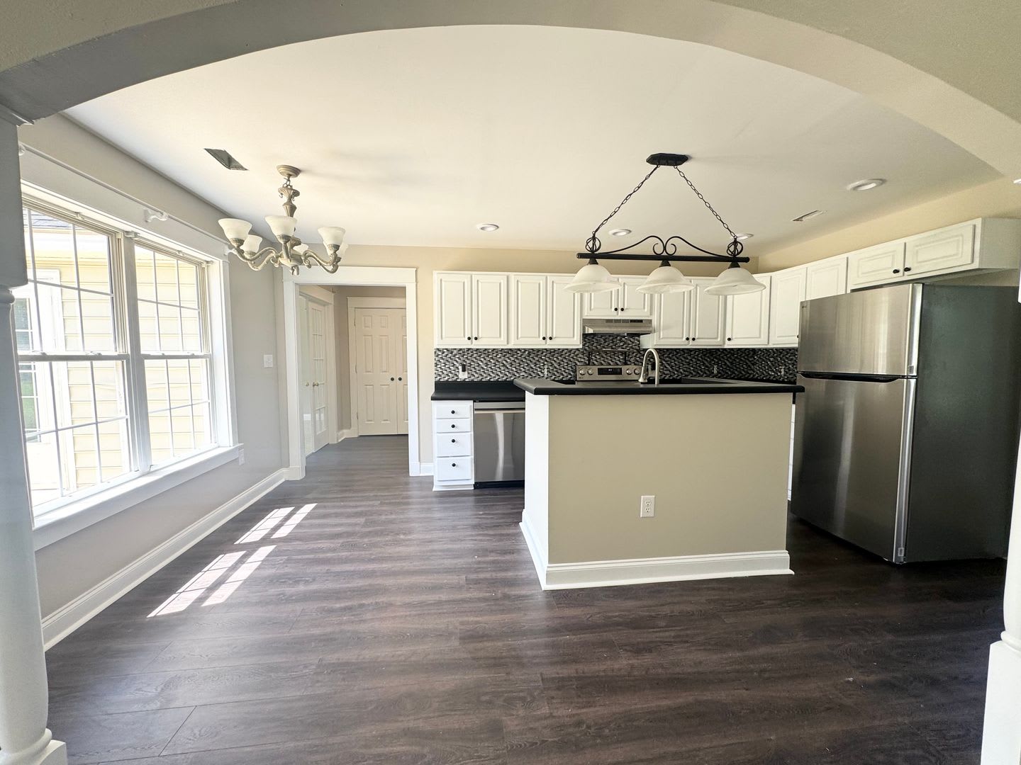 121 Terrilynn Way – photo 4