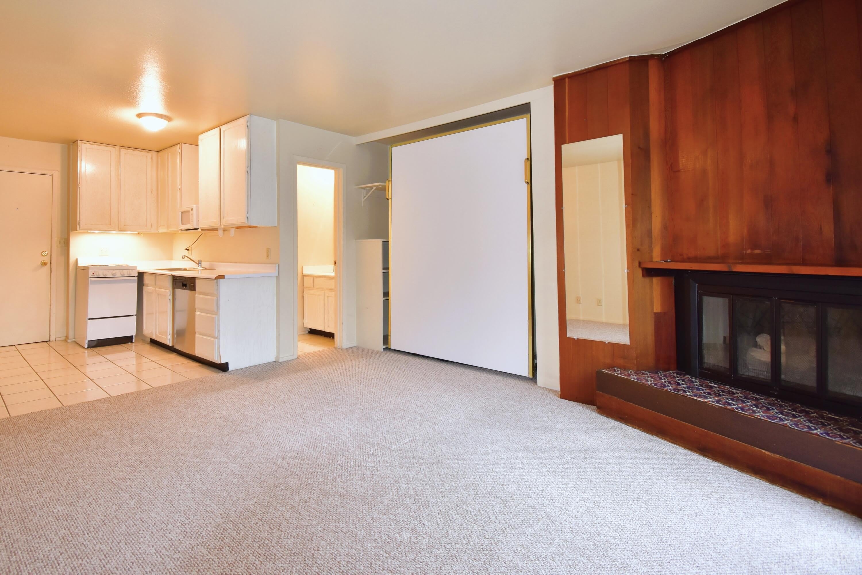 109 Village Way Unit 3 – photo 4