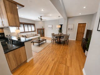 5233 S Michigan Avenue – photo 4