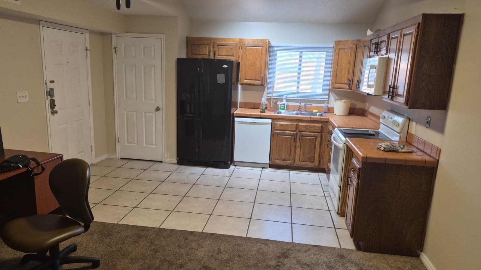 860 South Village Road – photo 2