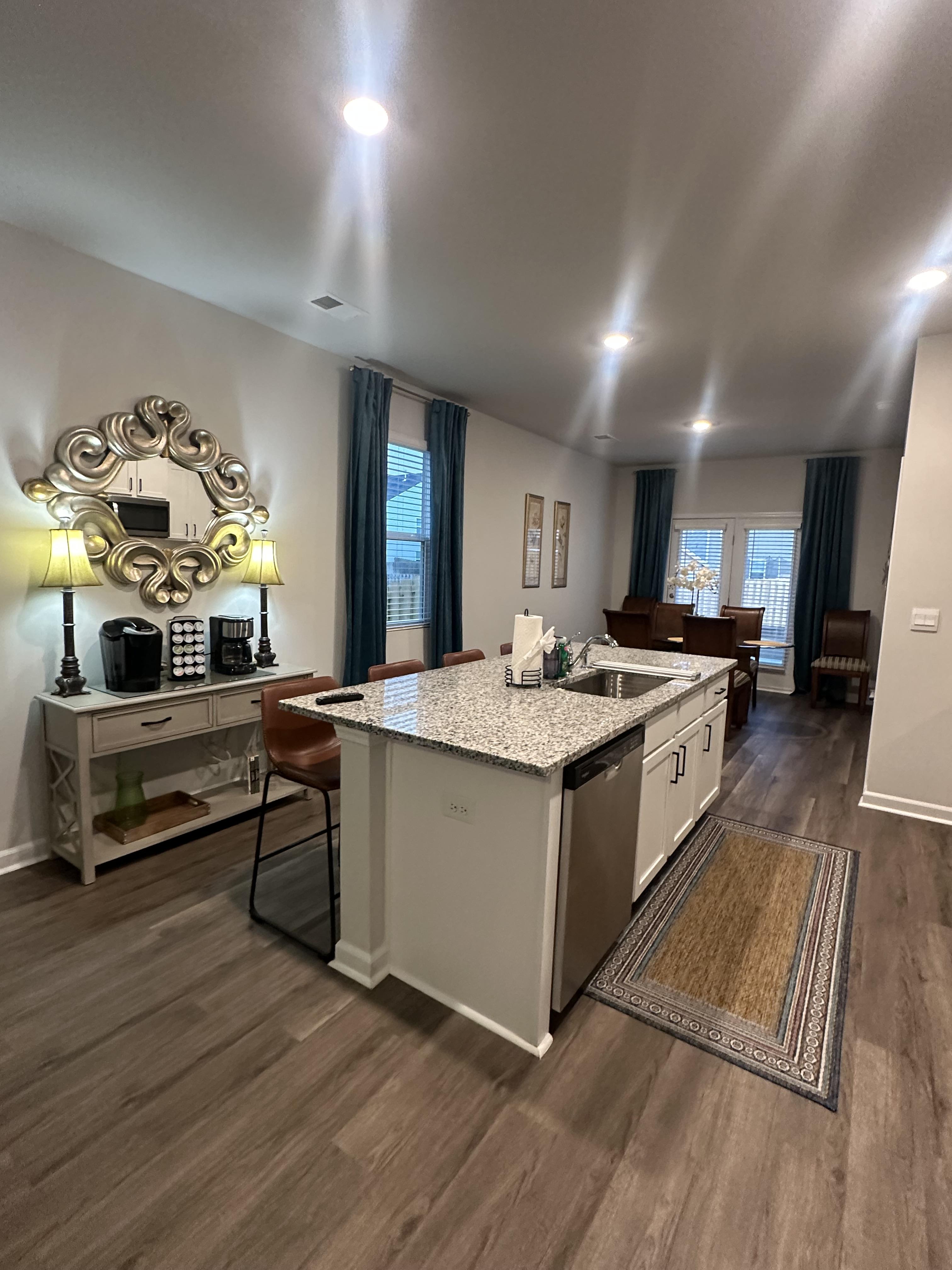 490 Whitby Ct – photo 5