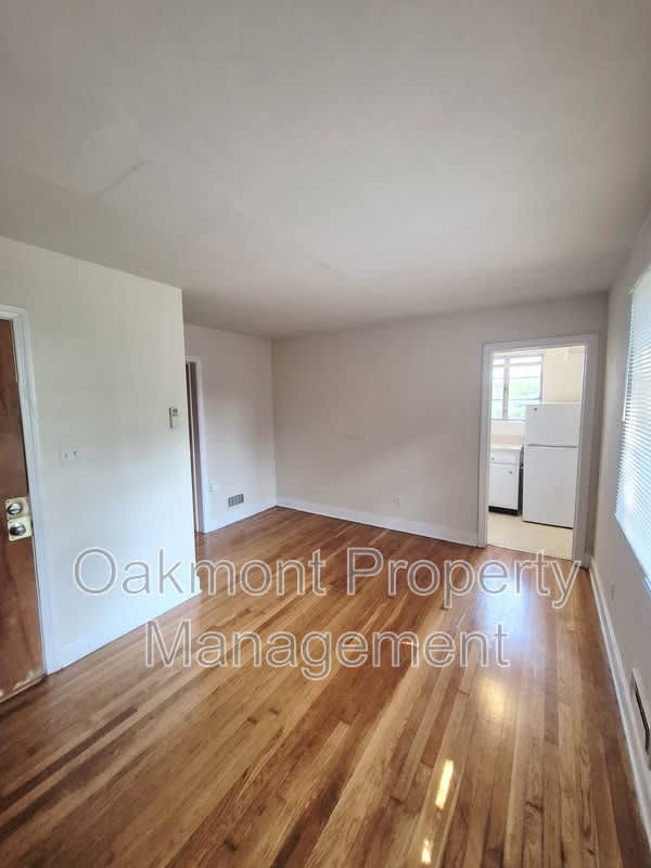 3230 West Grace Street – photo 4
