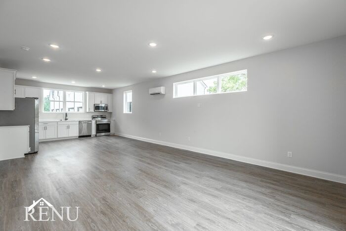 5714 Sofias Circle – photo 5