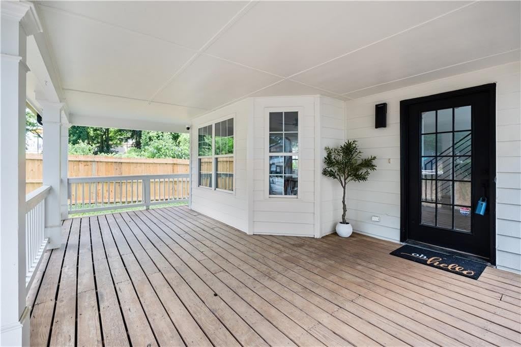 1232 Memorial Drive SE – photo 2