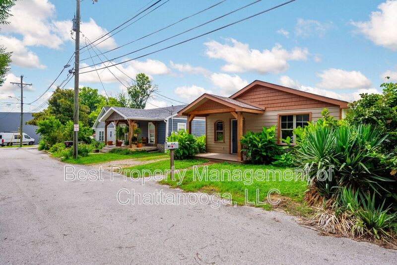 404 Somerville Avenue – photo 4