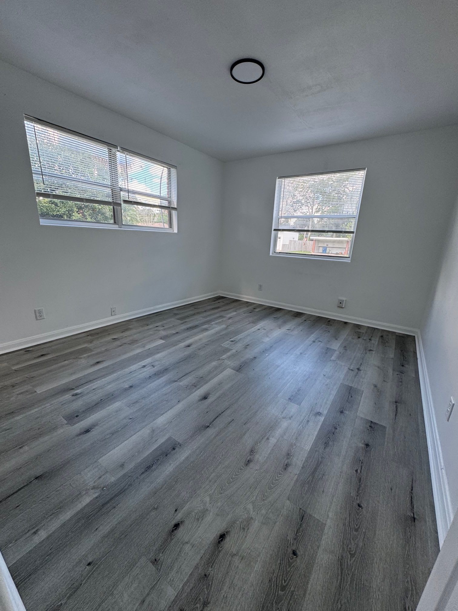 5452 Playa Way 1 – photo 3