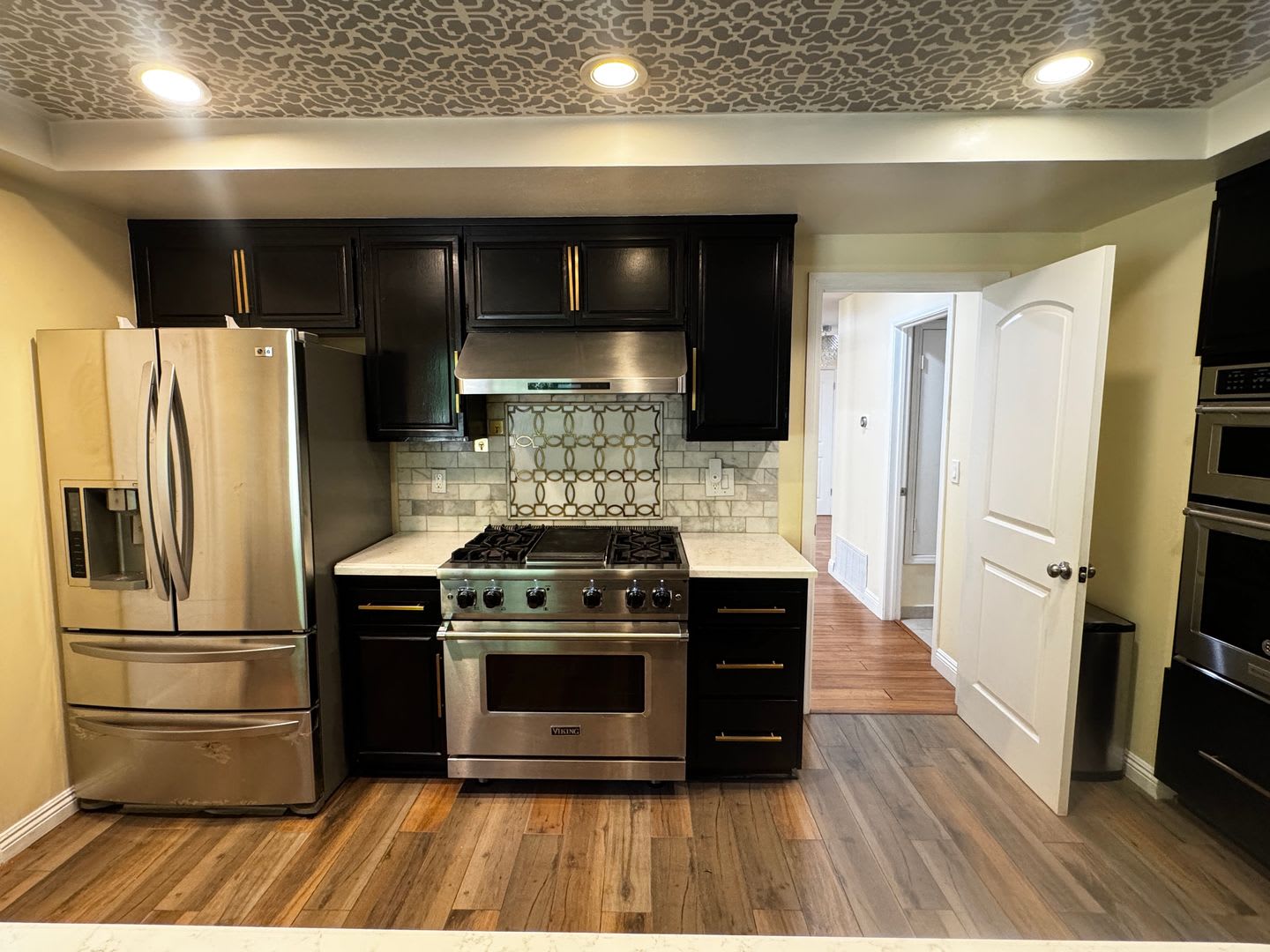 Spacious Remodeled Home In Prime Westlake Neighborhood – photo 4