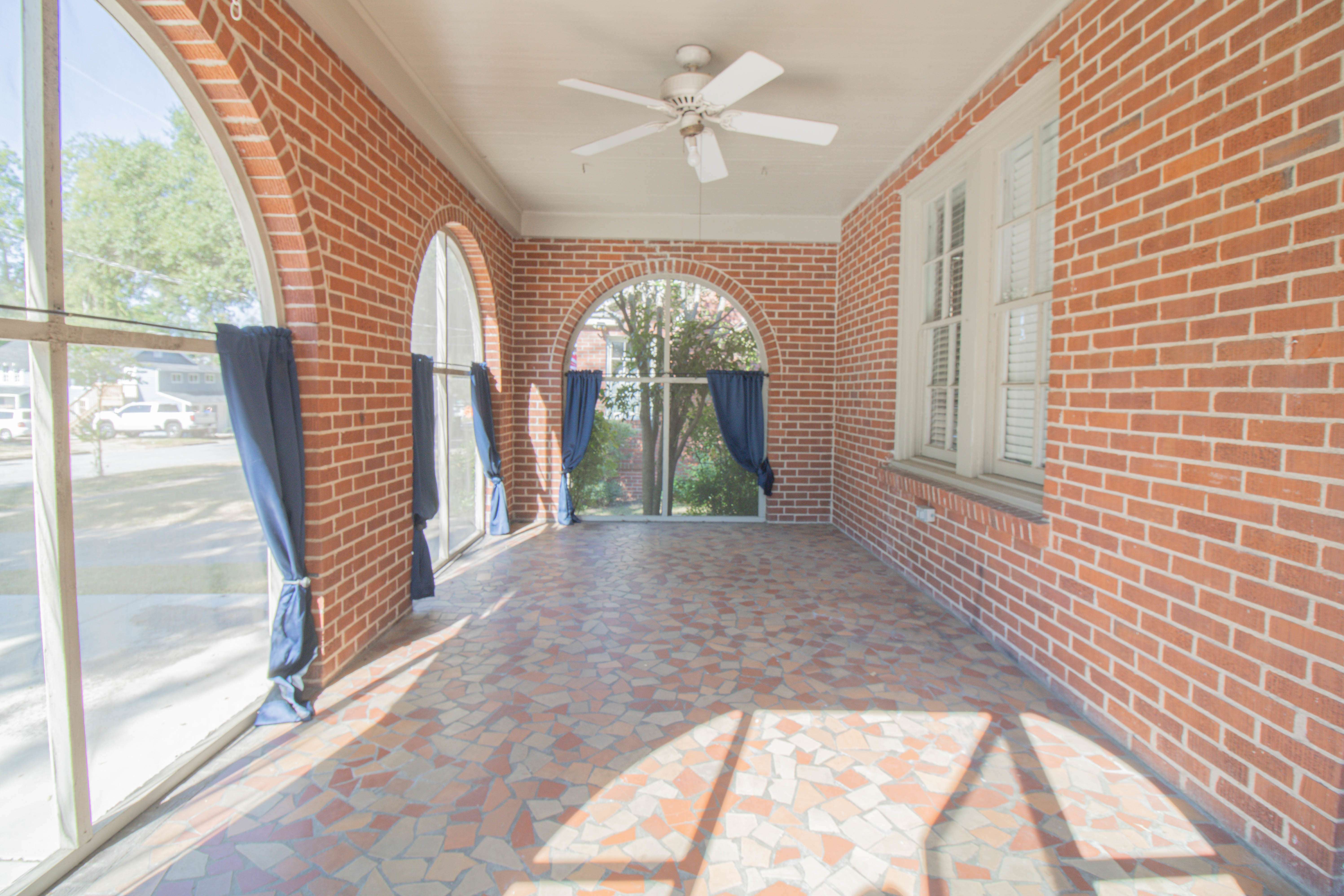 1323 32nd St – photo 3