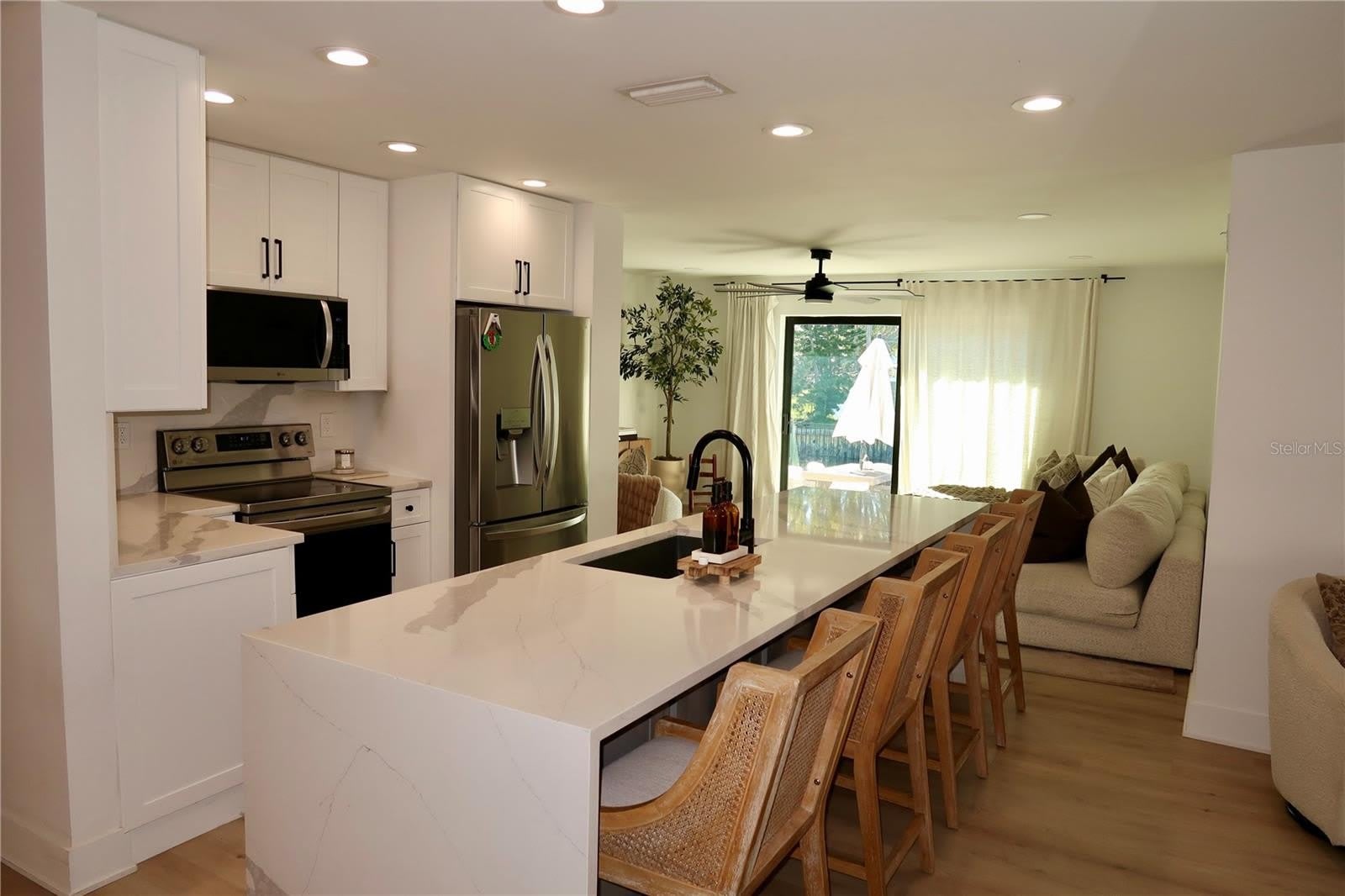 9484 TREASURE Lane NE – photo 2
