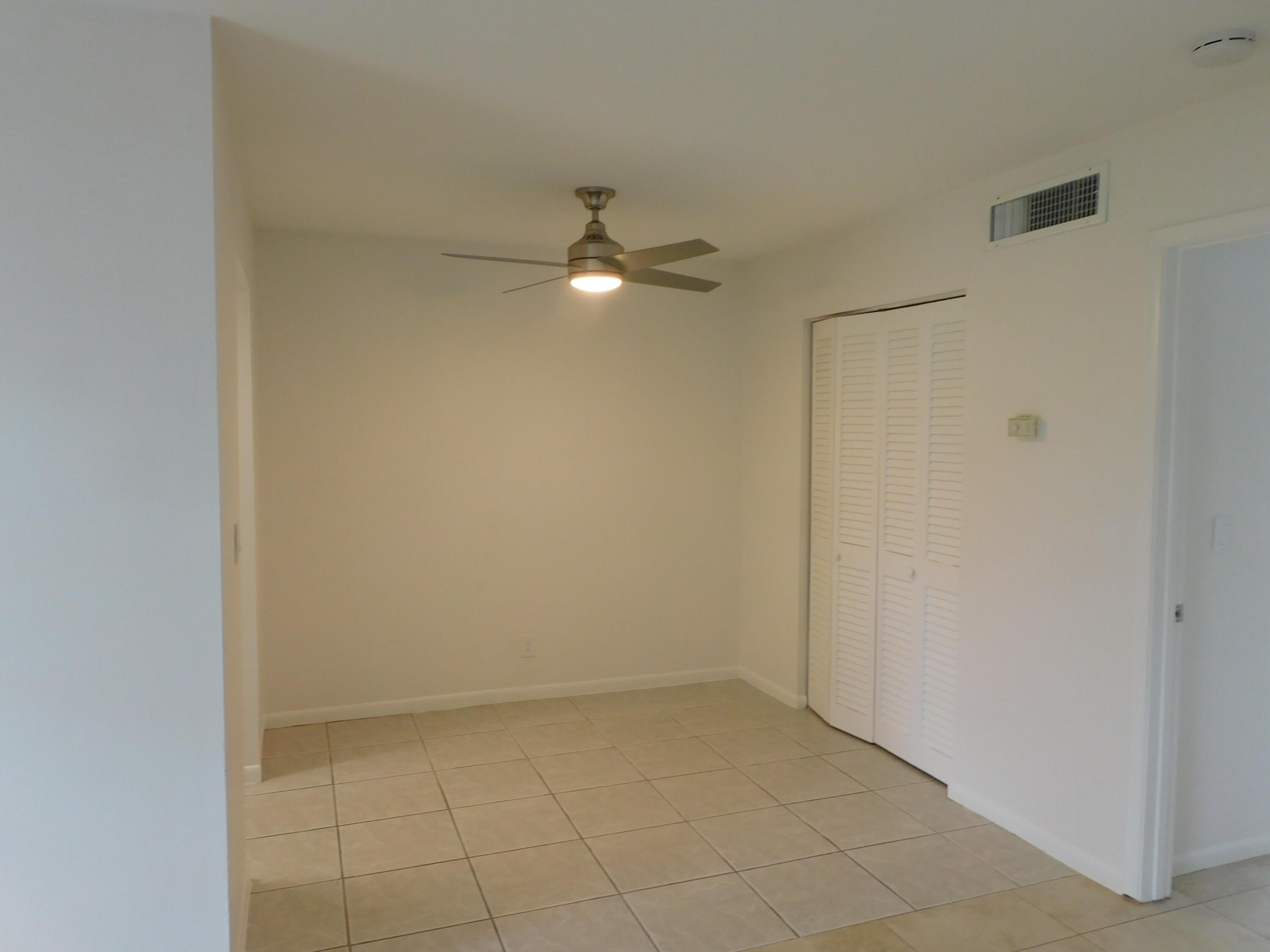 640 SE 2nd Avenue – photo 4