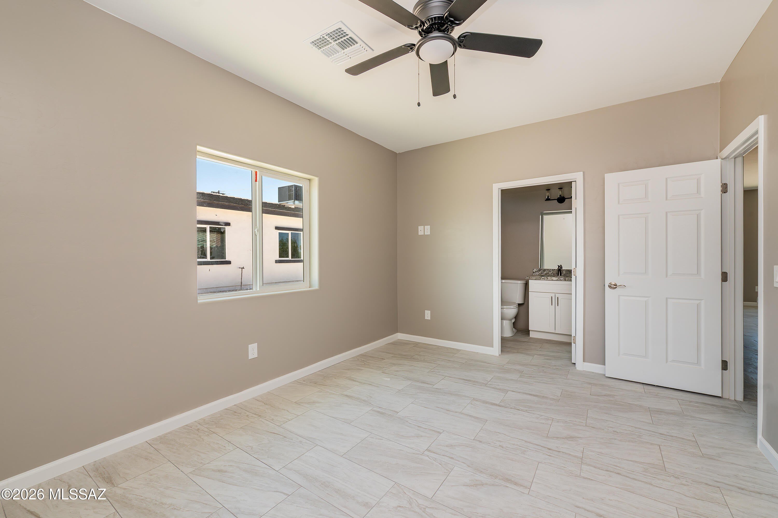 2467 S Campbell Avenue – photo 3