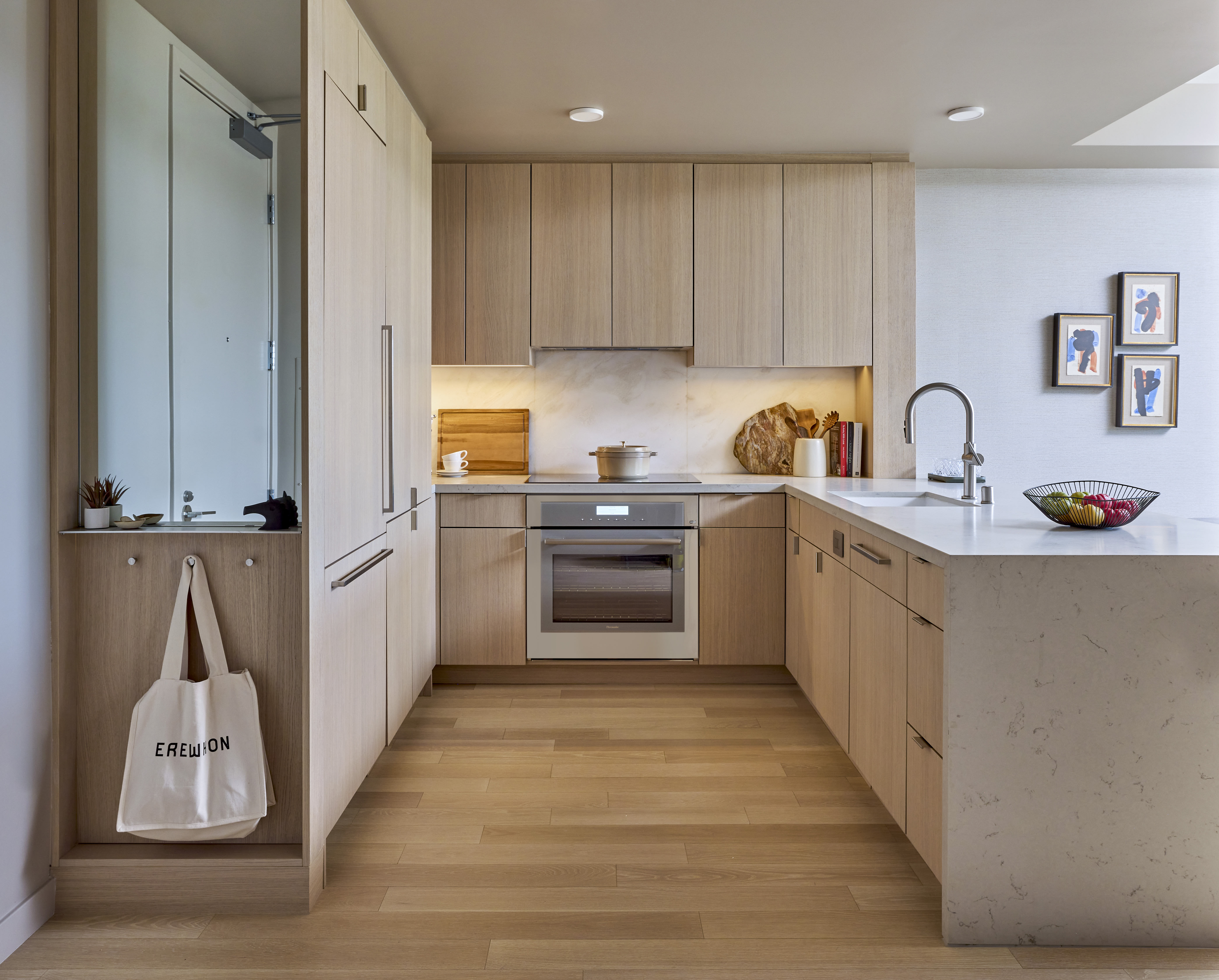 700 Broadway – photo 4