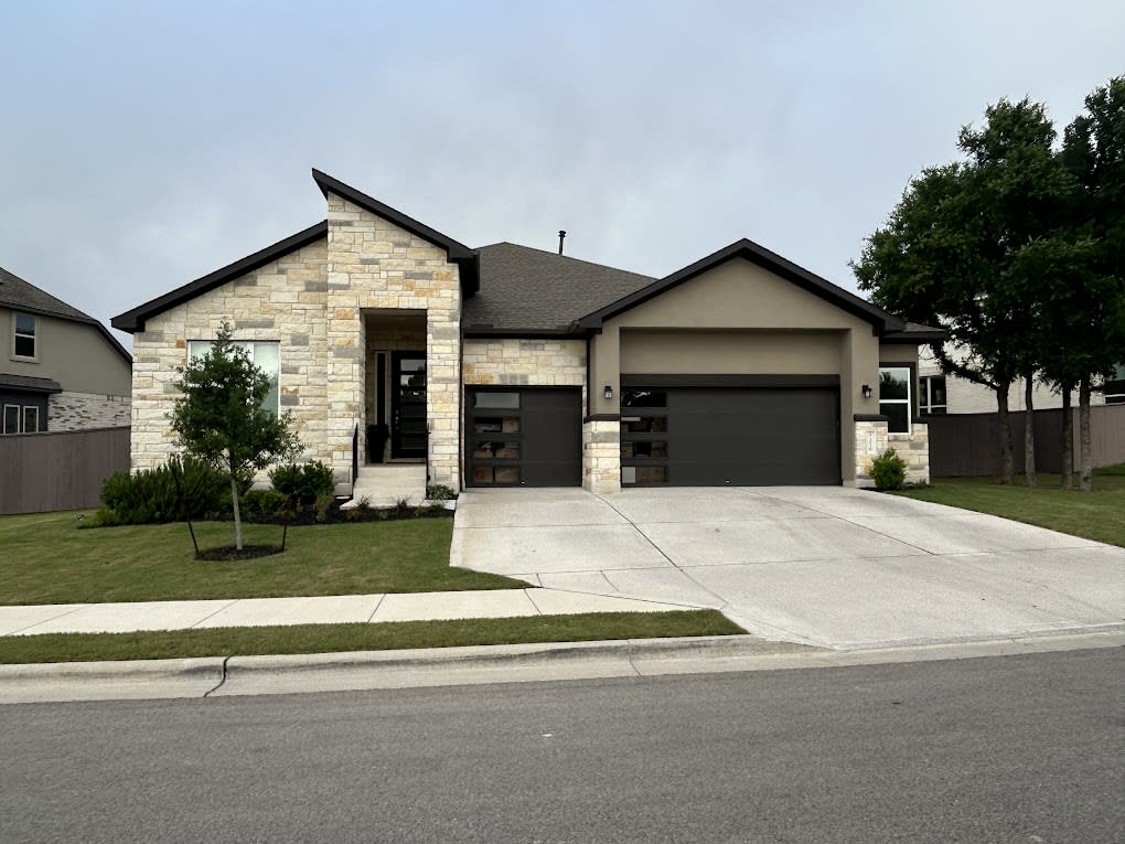 276 Washington Drive – photo 1
