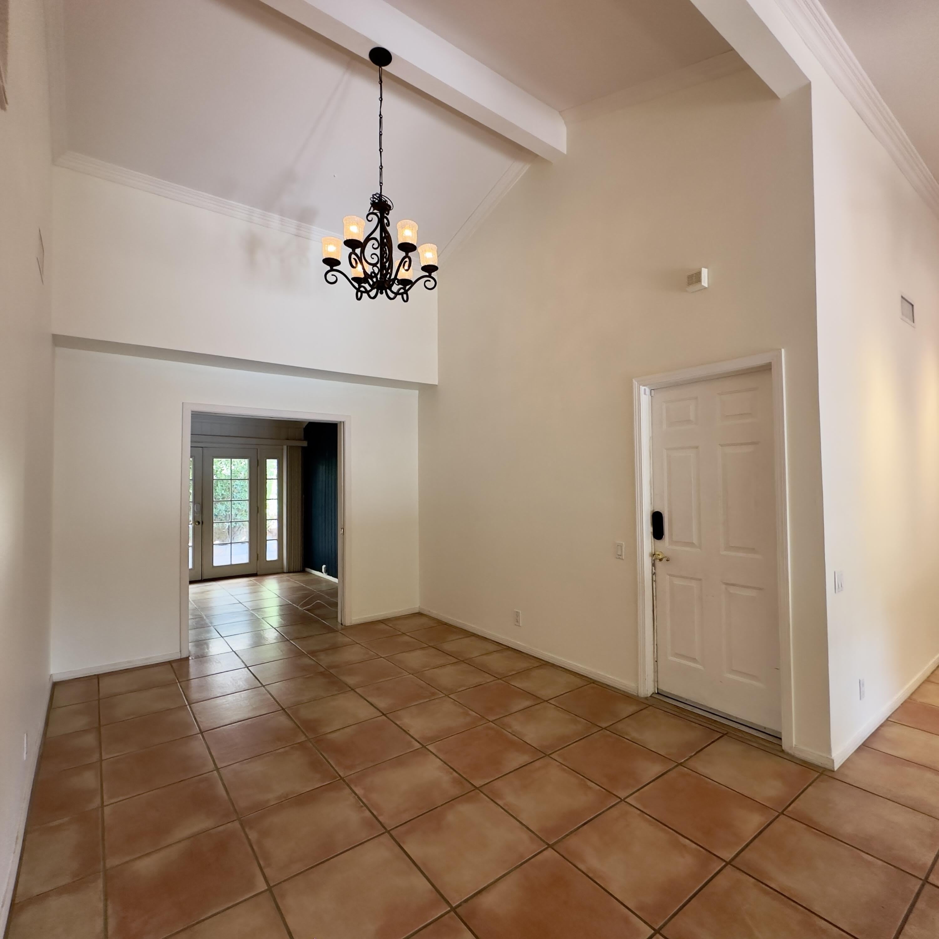 40064 Silktree Court – photo 4