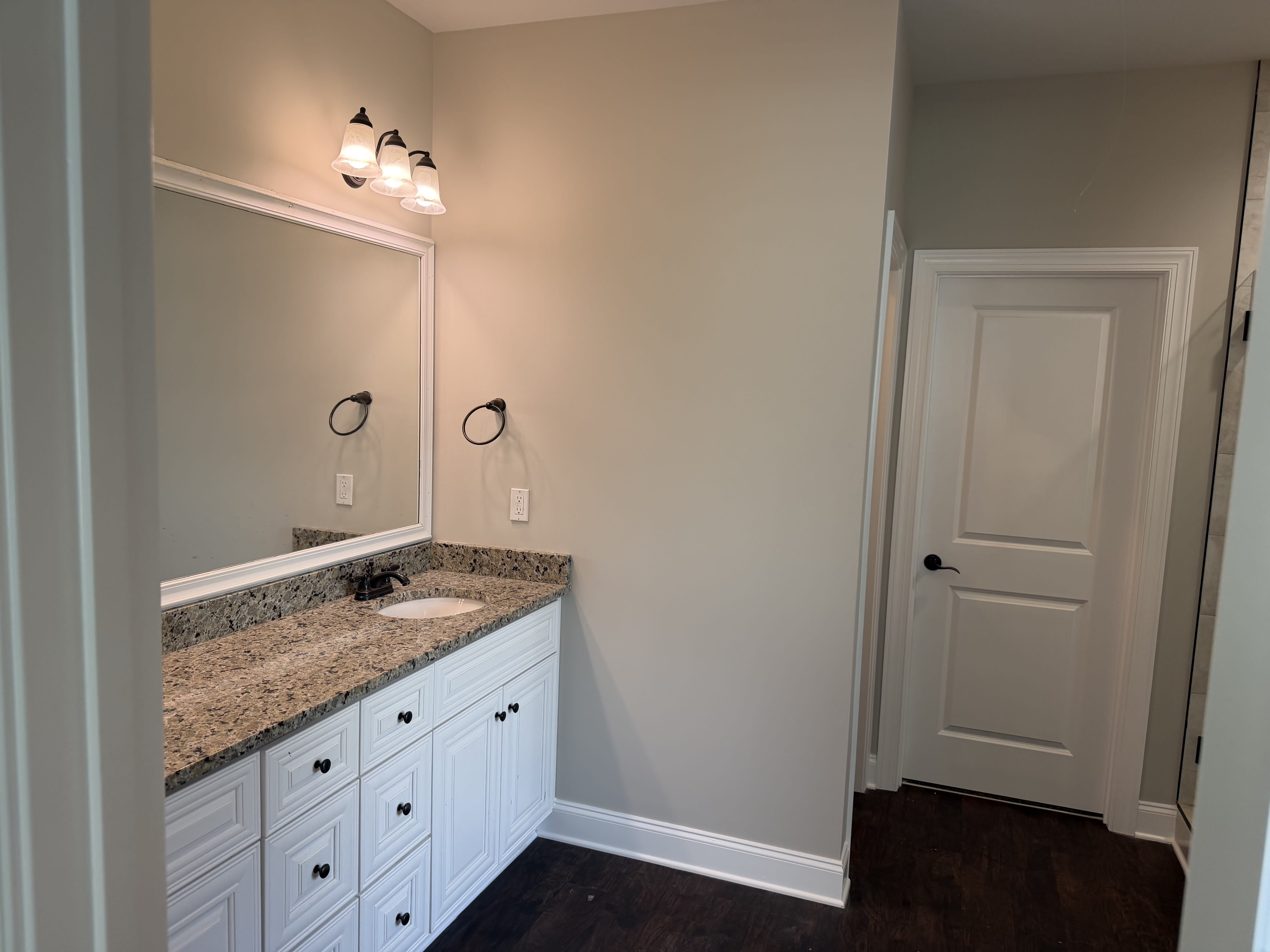 381 Bennett Drive – photo 4