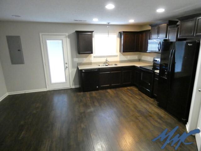 1511 Orange Ct. – photo 4