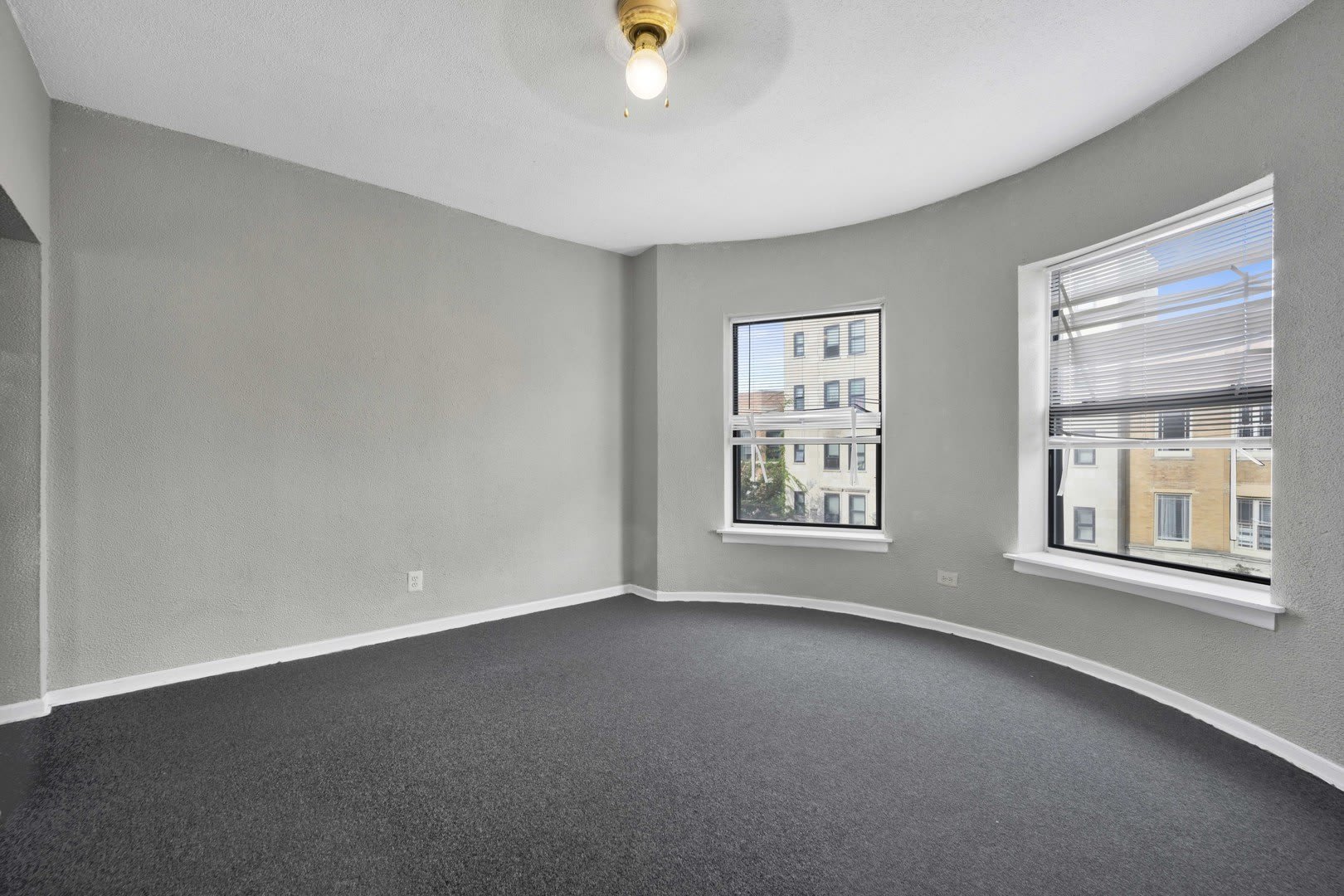 6225 S Dorchester Avenue – photo 5