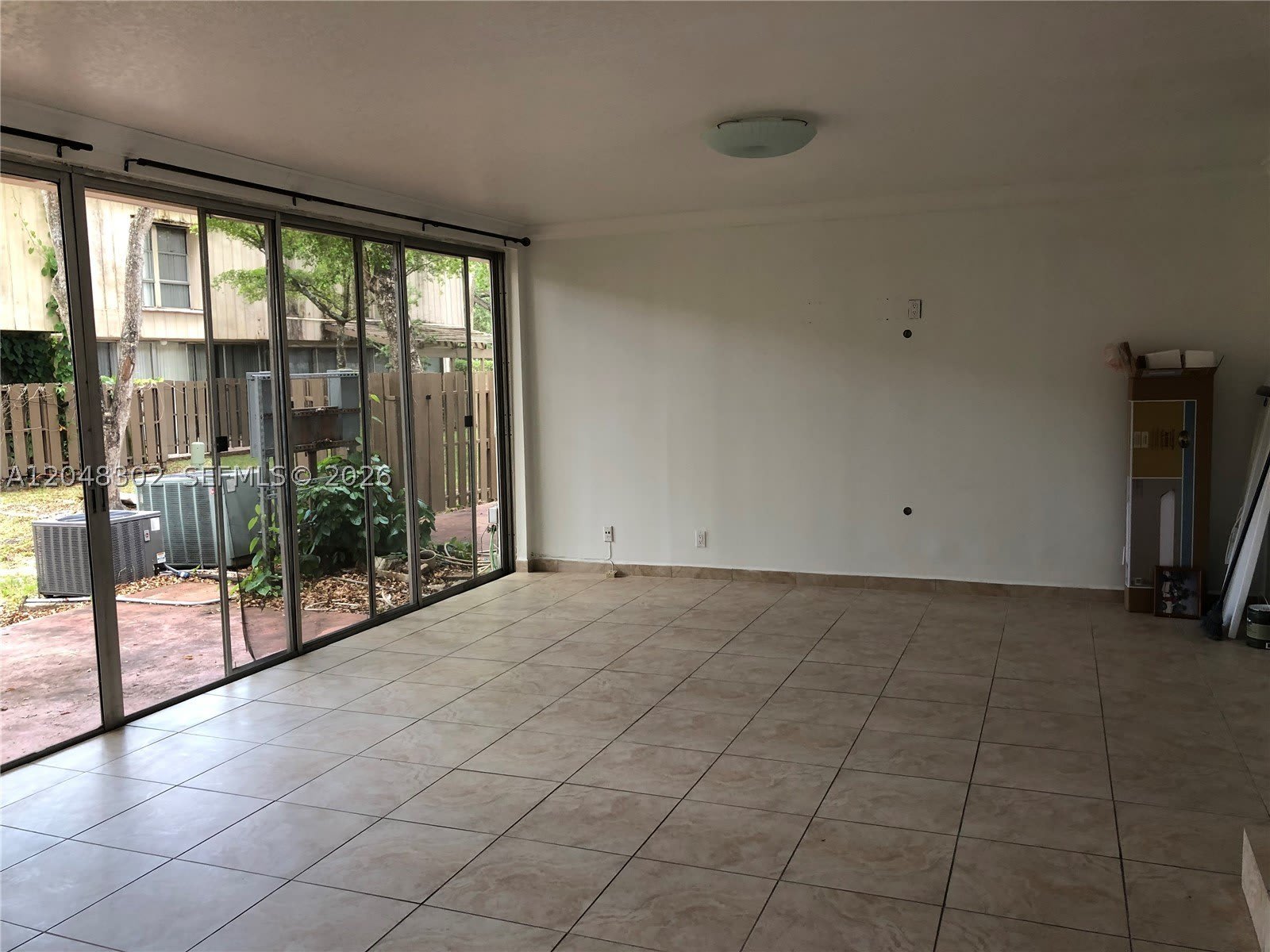 836 NW 82nd Ave – photo 2