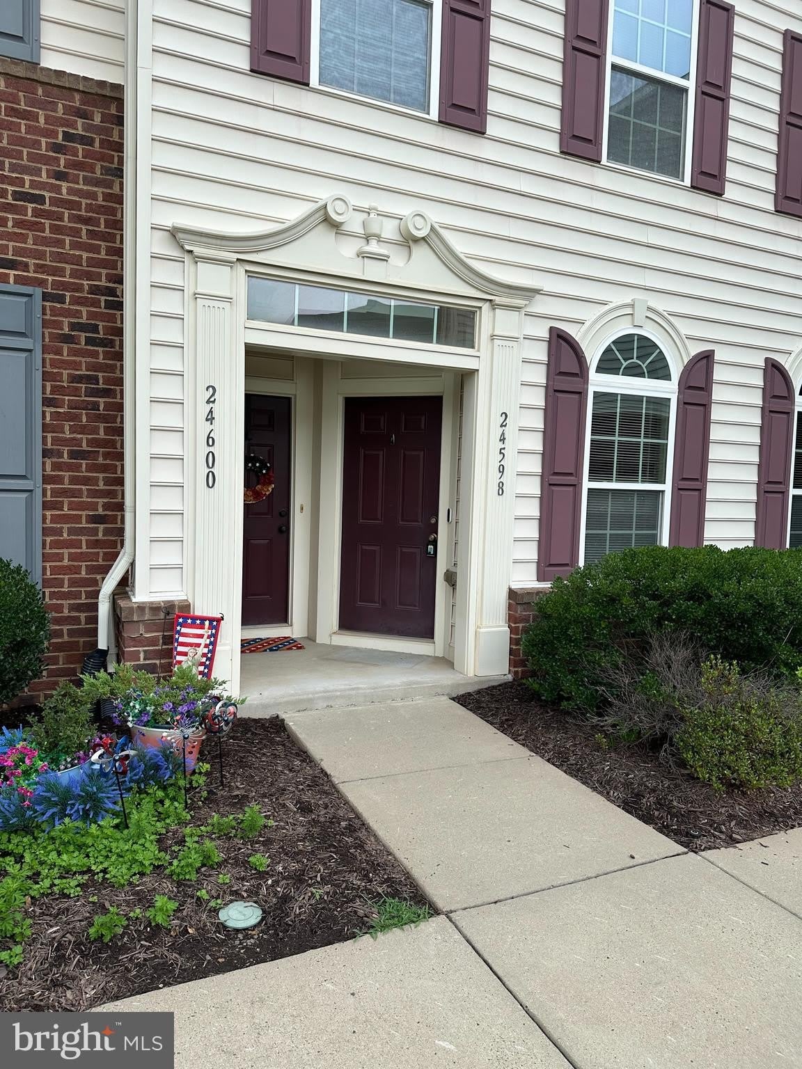 24598 JOHNSON OAK – photo 2