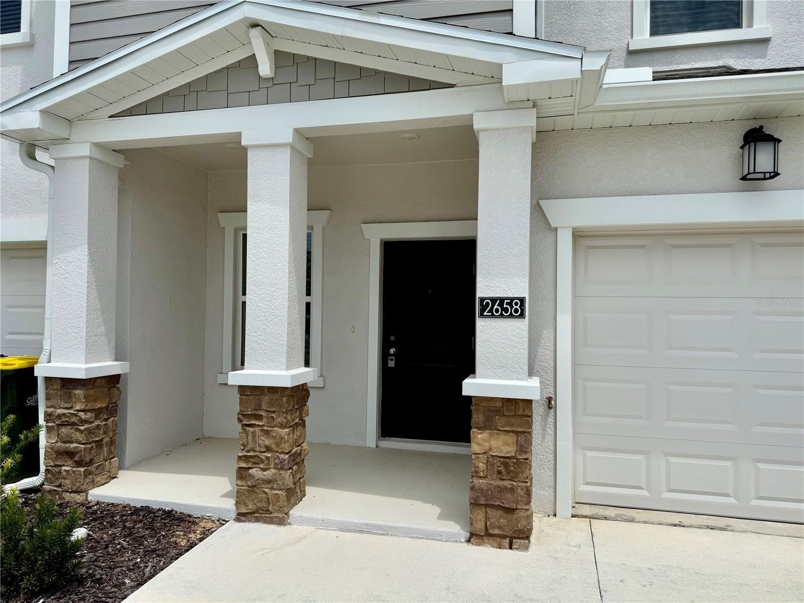 2658 Armstrong Ave – photo 2