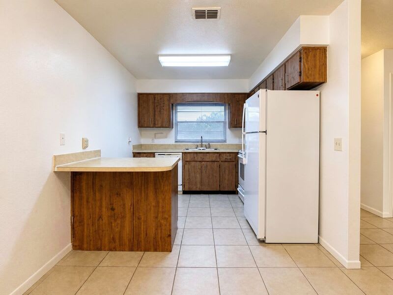 1029 Jacks Street – photo 5