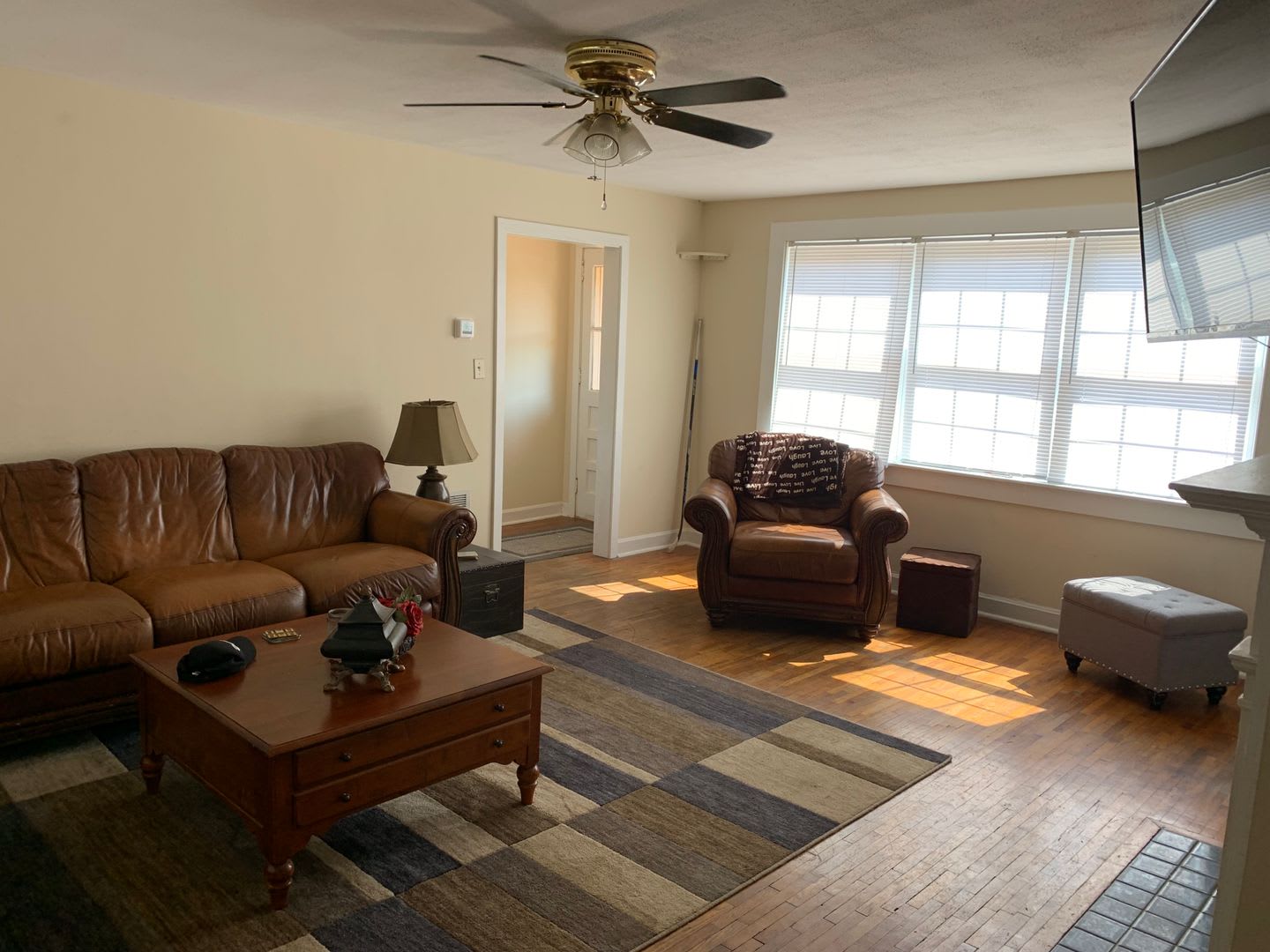 3 bed, 1 bath home, Only minutes away from The University of Alabama – photo 5