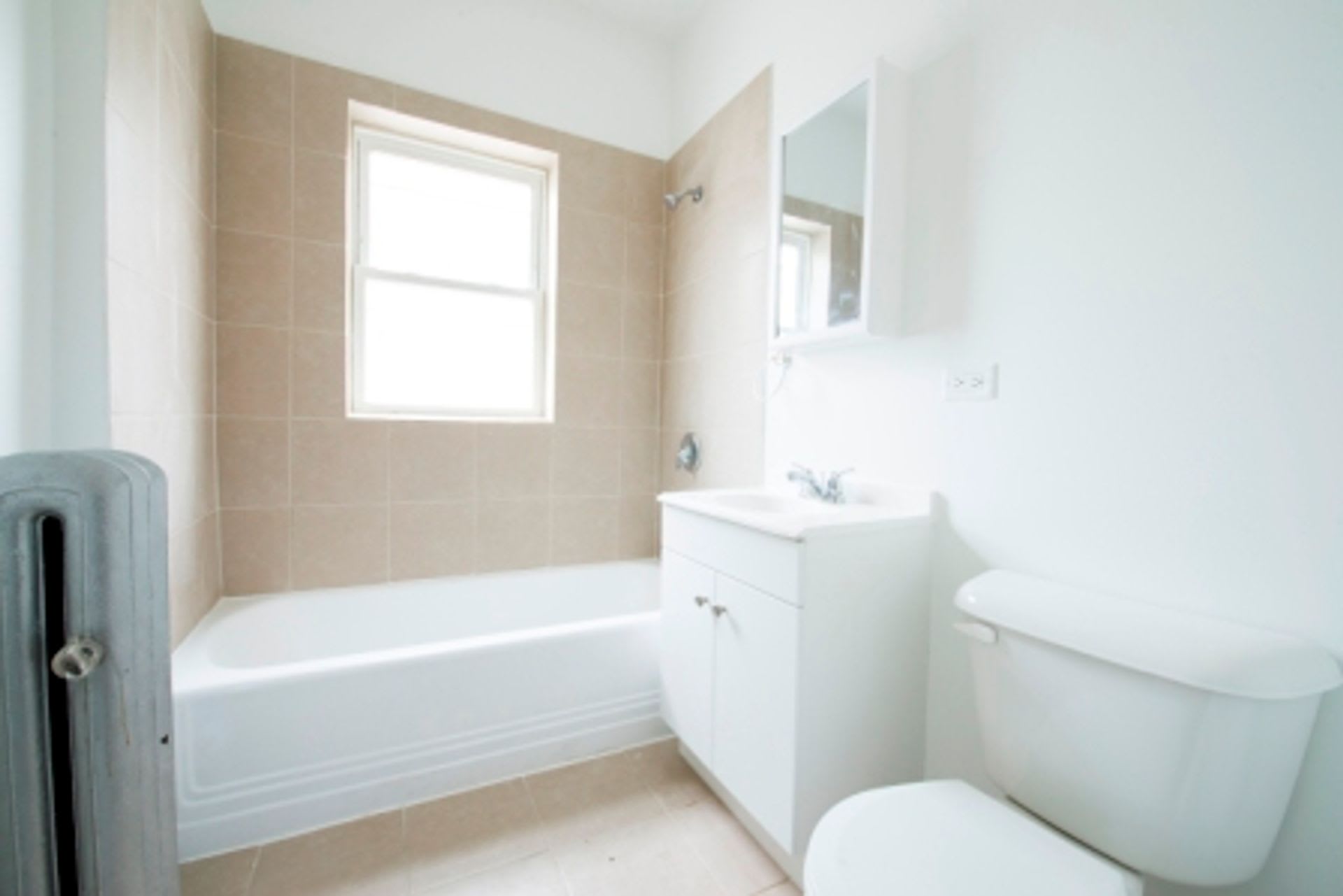 7956 S Aberdeen St – photo 3