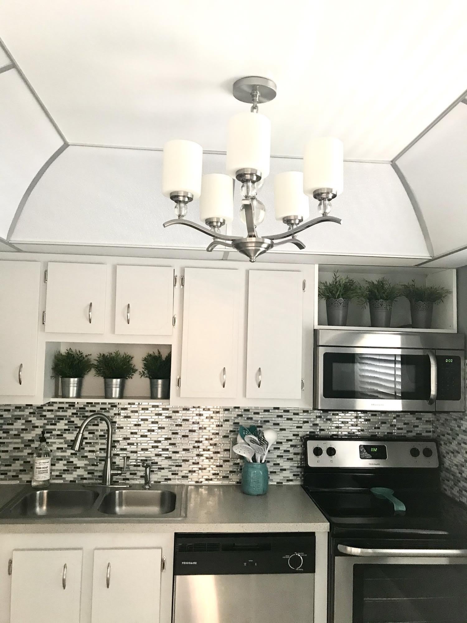 1010 Country Club Drive – photo 2