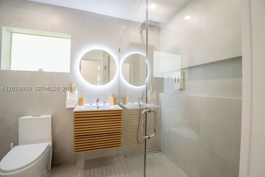 13800 NE 1st Ave – photo 5