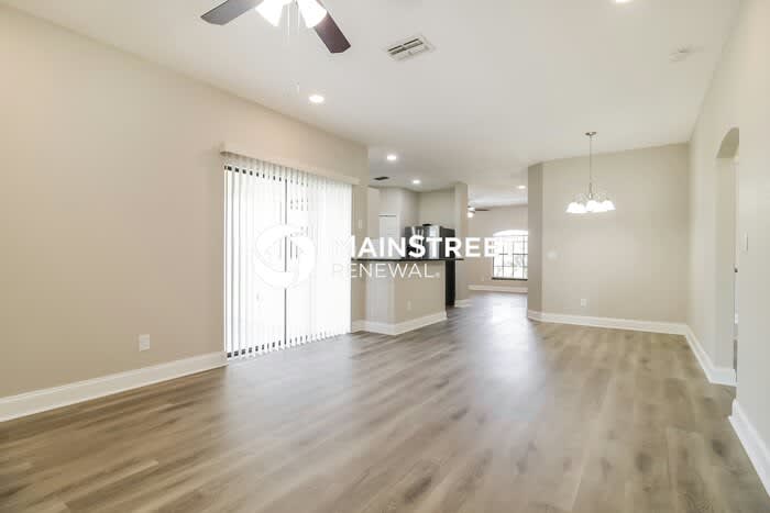 4510 6th Street West – photo 2