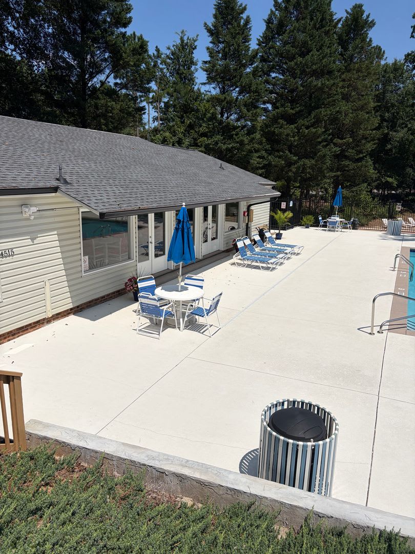 REMODELED NW RALEIGH 3 BEDROOM CONDO IN MARTINIQUE--SWIMMING POOL- UPDATED PRIMARY BATHROOM – photo 3