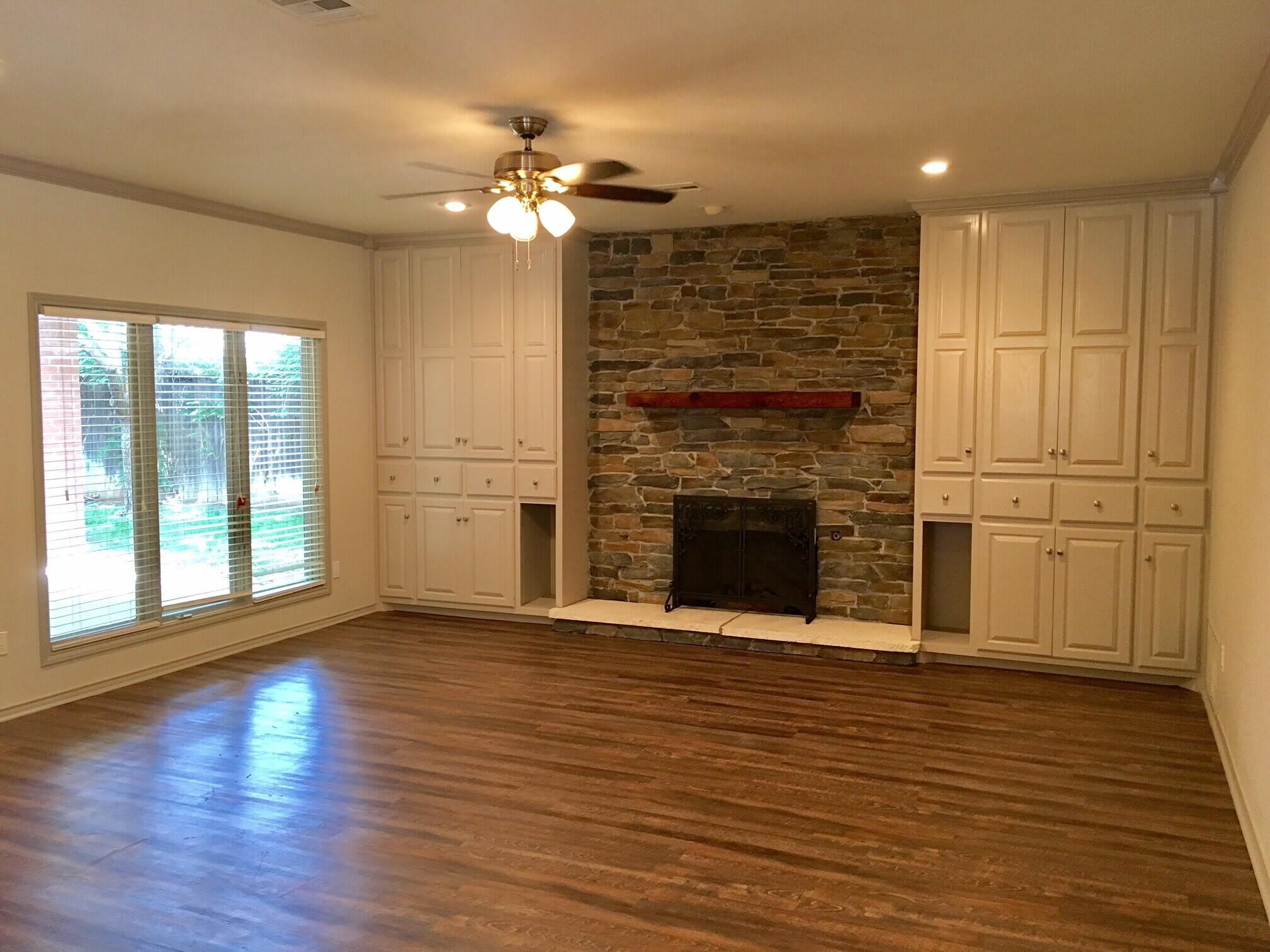 8306 Elkhart Avenue – photo 3