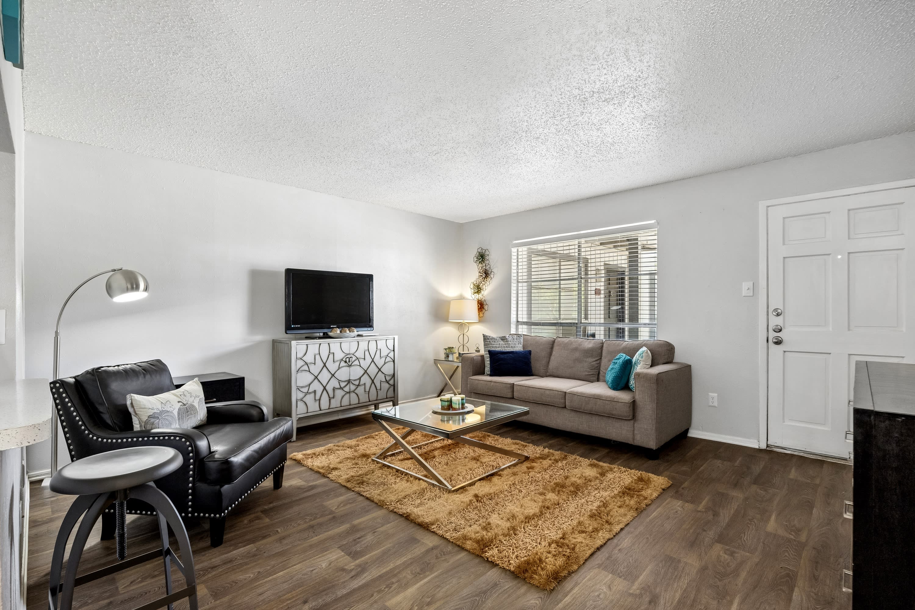 Marabella Apartment Homes – photo 2