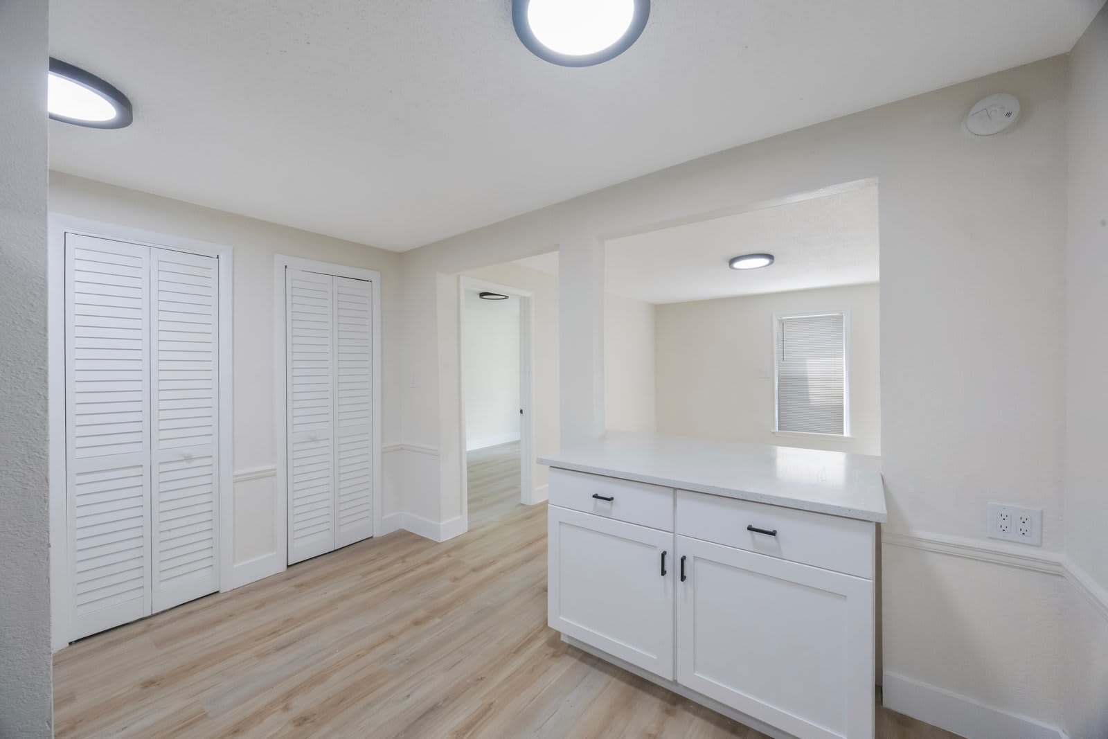 2753 53rd Avenue North – photo 4